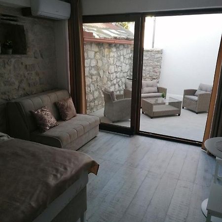 Vila Mira Требинье Экстерьер фото