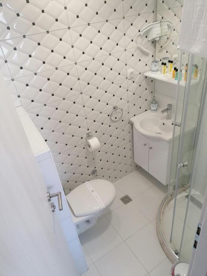Vila Mira Требинье Экстерьер фото
