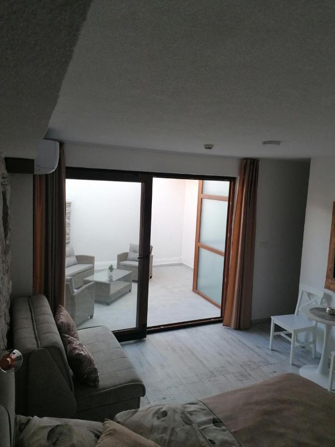 Vila Mira Требинье Экстерьер фото